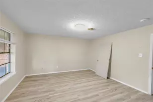 2185 Jana Ln, Burleson, TX 76028 - Photo 27