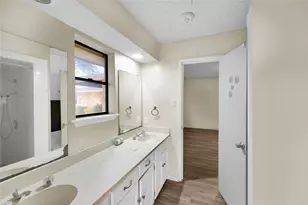 2185 Jana Ln, Burleson, TX 76028 - Photo 25