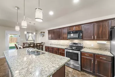 14235 Greenhaw Lane, Dallas, TX 75253 - Photo 17