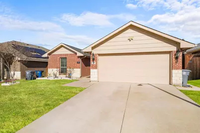 14235 Greenhaw Lane, Dallas, TX 75253 - Photo 3