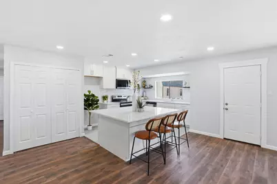 4804 Green Hollow Drive, Arlington, TX 76017 - Photo 5