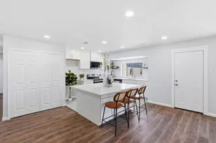 4804 Green Hollow Dr, Arlington, TX 76017 - Photo 5