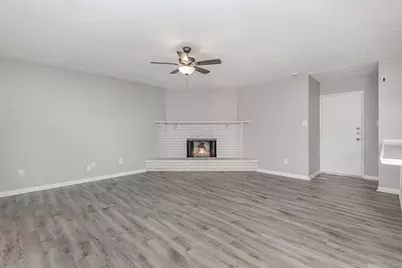 5513 Rearn Drive, The Colony, TX 75056 - Photo 3