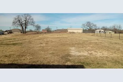 128 Spring Creek Circle, Paradise, TX 76073 - Photo 9