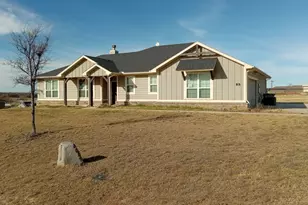 128 Spring Creek Cir, Paradise, TX 76073 - Photo 5