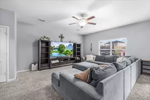 112 Yearling Ct, Newark, TX 76071 - Photo 5