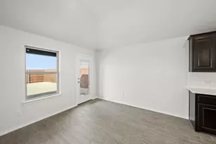 1908 Seminole Dr, Cleburne, TX 76033 - Photo 13