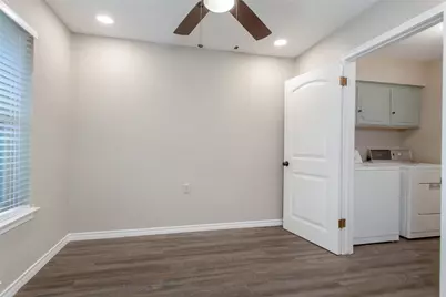 9922 Fieldcrest Drive, Dallas, TX 75238 - Photo 11