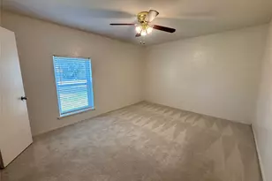 1237 N Knowles Dr, Saginaw, TX 76179 - Photo 11