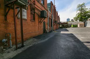 1108 S Akard St, Dallas, TX 75215 - Photo 21