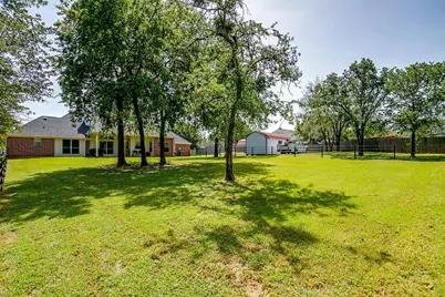 144 Howard Newby Lane, Springtown, TX 76082 - Photo 33