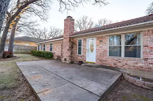 4217 W Pleasant Forest St, Arlington, TX 76015 - Photo 35