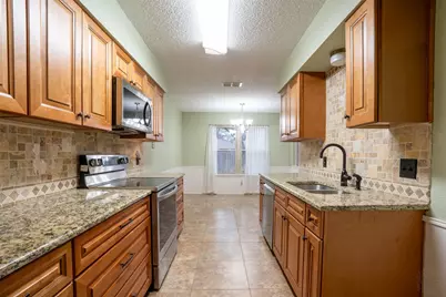 4217 W Pleasant Forest Street, Arlington, TX 76015 - Photo 11