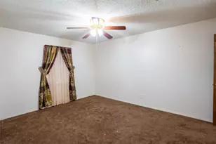 4217 W Pleasant Forest St, Arlington, TX 76015 - Photo 23