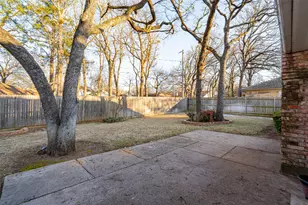 4217 W Pleasant Forest St, Arlington, TX 76015 - Photo 39