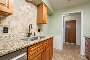 4217 W Pleasant Forest St, Arlington, TX 76015 - Photo 13