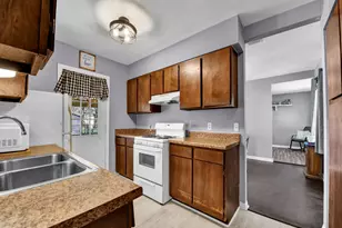 309 N Cedar St, Springtown, TX 76082 - Photo 13