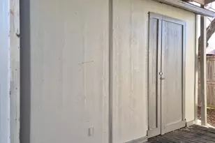 423 Vincent St, Cedar Hill, TX 75104 - Photo 11