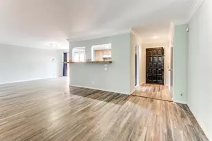 570 E Avenue J, Grand Prairie, TX 75050 - Photo 5