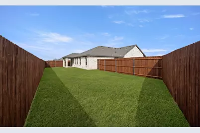 301 Comanche Drive, Cleburne, TX 76033 - Photo 25