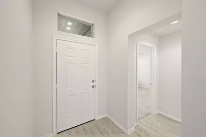 301 Comanche Drive, Cleburne, TX 76033 - Photo 3