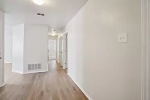 4933 Parkrise Dr, Fort Worth, TX 76179 - Photo 5