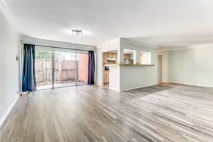 570 E Avenue J, Grand Prairie, TX 75050 - Photo 15