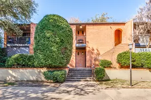 570 E Avenue J, Grand Prairie, TX 75050 - Photo 19