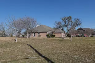 7848 Nine Mile Bridge Rd, Fort Worth, TX 76135 - Photo 27