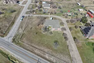 7848 Nine Mile Bridge Rd, Fort Worth, TX 76135 - Photo 31