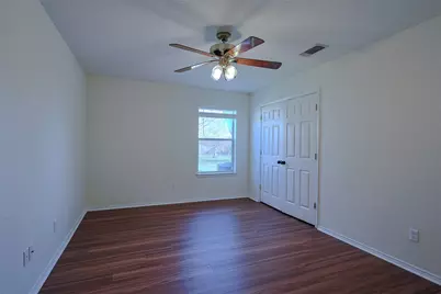 7848 Nine Mile Bridge Road, Fort Worth, TX 76135 - Photo 19