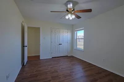 7848 Nine Mile Bridge Road, Fort Worth, TX 76135 - Photo 17