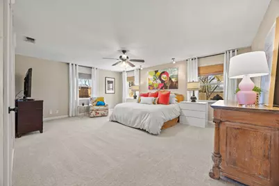 319 S Jackson Avenue, Justin, TX 76247 - Photo 13