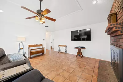 316 Sanchez Court, Weatherford, TX 76088 - Photo 11