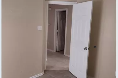 2432 E Timberview Lane, Arlington, TX 76014 - Photo 9