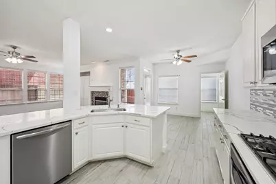 8316 Charleston Street, Irving, TX 75063 - Photo 9