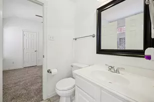 8316 Charleston St, Irving, TX 75063 - Photo 35