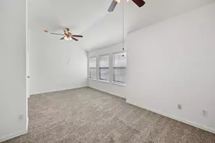 8316 Charleston St, Irving, TX 75063 - Photo 31