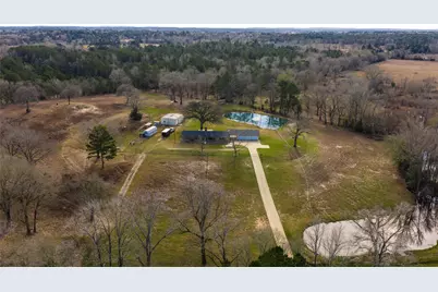 3662 Acr 359, Palestine, TX 75803 - Photo 1