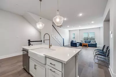 909 Heights Way, Plano, TX 75075 - Photo 7