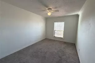 624 Botany Bay Dr, Dallas, TX 75211 - Photo 15