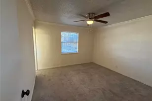 624 Botany Bay Dr, Dallas, TX 75211 - Photo 13