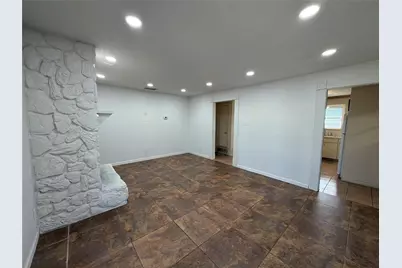 624 Botany Bay Drive, Dallas, TX 75211 - Photo 11