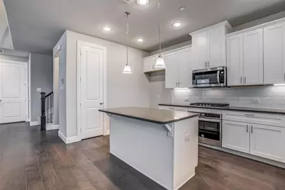 704 Reeves Lane, Plano, TX 75075 - Photo 11