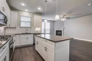 704 Reeves Ln, Plano, TX 75075 - Photo 13