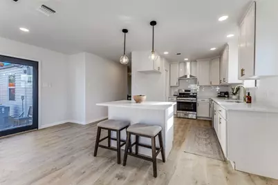 3719 Dutton Drive, Dallas, TX 75211 - Photo 11