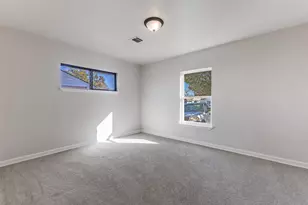 3719 Dutton Dr, Dallas, TX 75211 - Photo 13