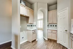 5924 Legend Ln, The Colony, TX 75056 - Photo 5