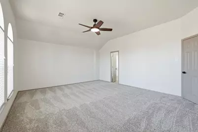 9140 Liberty Crossing Drive, Fort Worth, TX 76131 - Photo 21