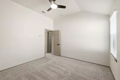 9140 Liberty Crossing Drive, Fort Worth, TX 76131 - Photo 33